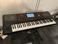 Korg PA700