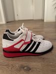 Adidas power perfect II, tyngdlyftningssko