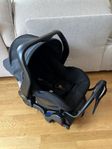 Britax Römer Primo babyskydd med isofix bas och adapter