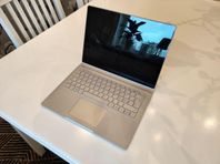 Microsoft Surface Book 2 – i7 / 16GB RAM / 512GB SSD