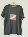 Oanvänd T-shirt med USA-flagga – Svart, Unisex