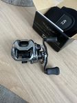 Daiwa 21 Steez SV TW1000HL