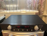 Mark Levinson 320s