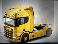 Scania R-Series Topline , gold 2019, 1:18 Model Truck