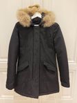 Woolrich svart jacka, storlek XS