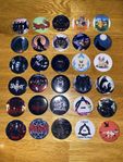 Pins Therian, Metallica, Slipknot, Pokémon, Mumin