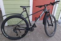 MTB Superior XC879