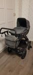 Barnvagn med liggdel + sittdel. babyskydd, isofix, åkpåsar