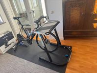 Wahoo KICKR V5 Smart Trainer & tillbehör