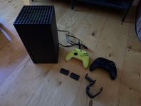 Xbox Series X 1TB, 2 kontroller + extra tillbehör