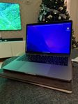 MacBook Pro 13” touchbar late 2016 space gray