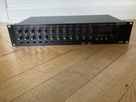 Korg KMX-122 Line Mixer