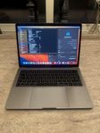 Macbook pro 2017 2,3GHz 8gb ram 128gb ssd