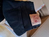 Svsrta jeans W40L30