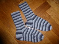 NY hemstickade stickade sockor 100%ull 39 40 41 42 JULKLAPP 