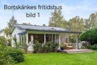 Fritidshus i Rängs Sand BORTSKÄNKES till den som hämtar.