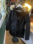 Klassisk Woolrich Down Parka Svart XS