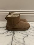 Ugg klassiska stl 30