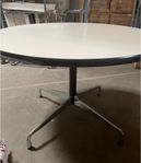 Charles Eames dining table Vitra 130cm