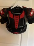 Axelskydd CCM JR Medium