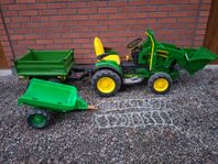 PegPérego John Deere eltraktor med lastare och flera släp!