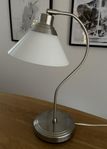 Vacker bordslampa Ikea Kroby