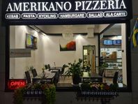 Lönsam Pizzeria med Utrustning och Inredning