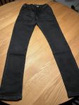 gråsvarta jeans stl 158