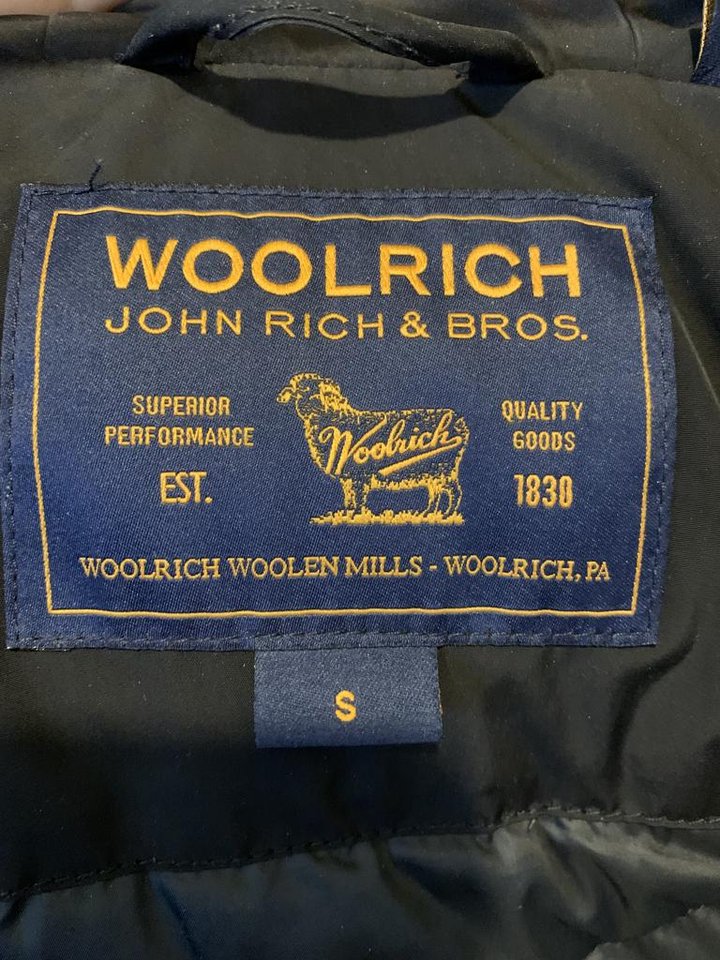 Woolrich svart jacka, storlek S