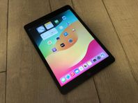 iPad 8 - 128GB - Toppskick!