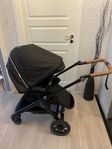 Emmaljunga nxt flat & Britax babyskydd med konsol+isofix