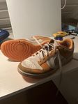 Nike Dunks