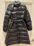 Svart Moncler jacka