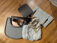 Stokke Tripp Trapp Baby set i grått med flera tillbehör