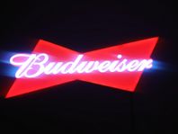 Neonskylt "Budweiser"