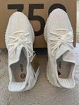 Yeezy Boost 350 V2 Bone storlek 44 2/3