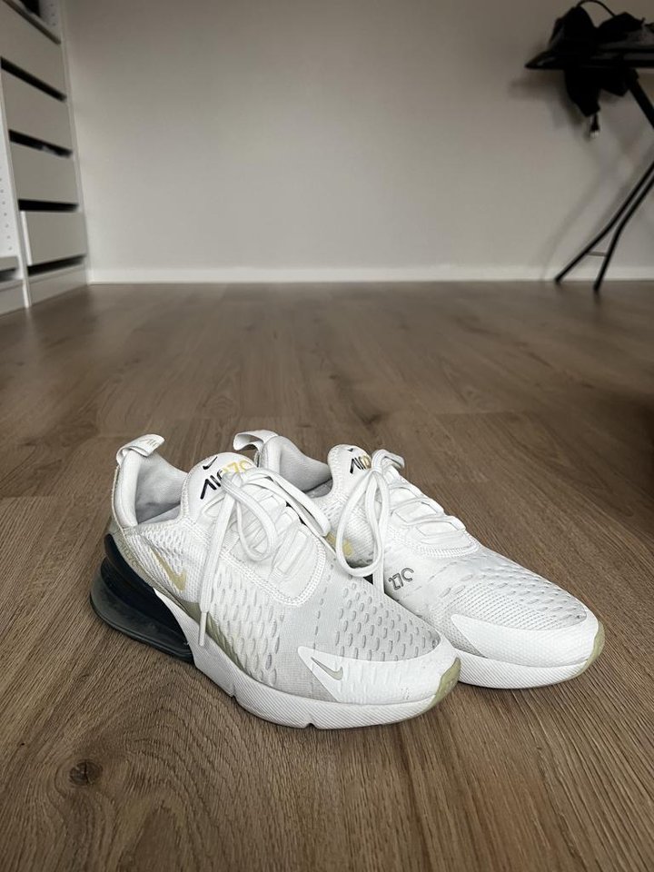 Nike Airmax 270 storlek 36