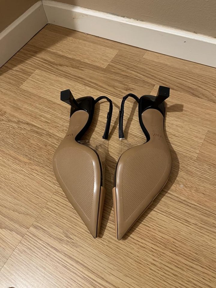 Zara Slingback Kitten Heels -...