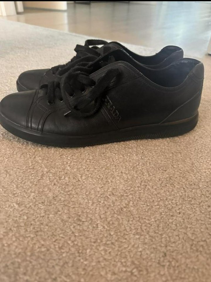 Prada Sneakers / Skor 