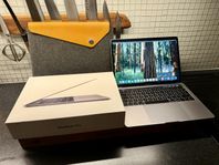 MacBook Pro 2018 13 tum