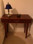 Antikt sideboard i teak