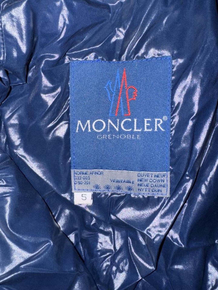 Monclear jacka blå st L/XL