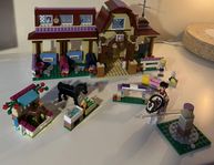 LEGO Friends Heartlakes ridklubb 41126 + ponny