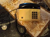 Retro telefon beige/svart.