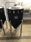 ss brewtech conical fermenter & brite tanks jästank