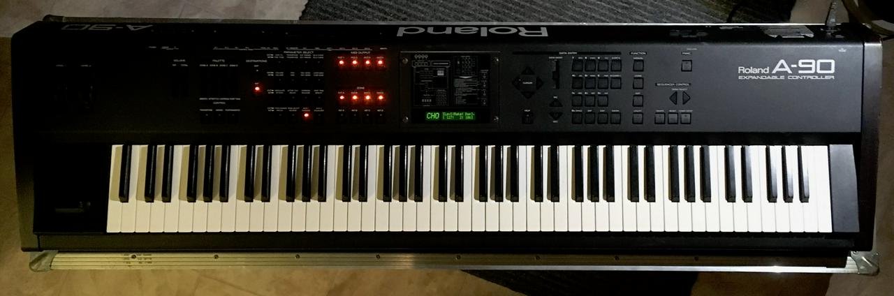 Roland A-90