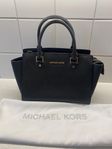 Michael Kors väska Selma 