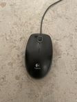 Logitech mus