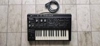 Roland Synthesizer SH-1