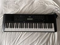 Yamaha psr E273